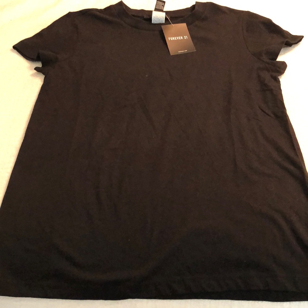 Black crew neck T-shirt